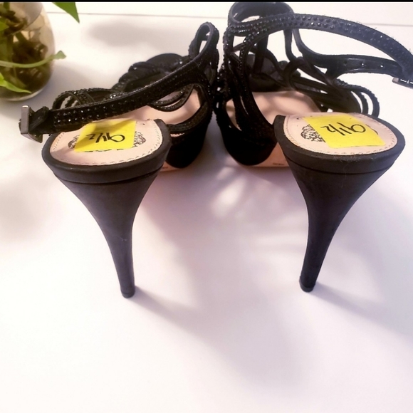 New VINCE CAMUTO caged heels 9.5 M - Picture 2 of 5